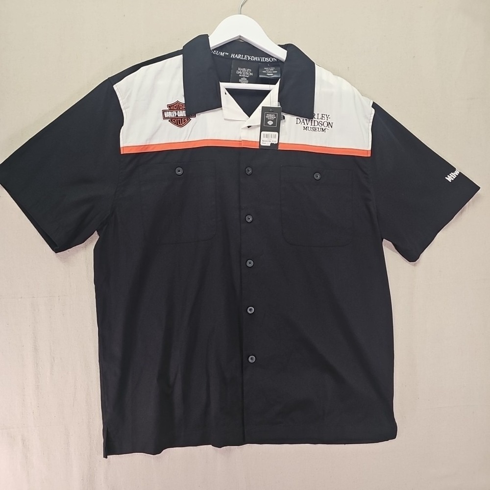Harley-Davidson Museum‎ Milwaukee Men's Large Black White Orange Mechanic Shirt